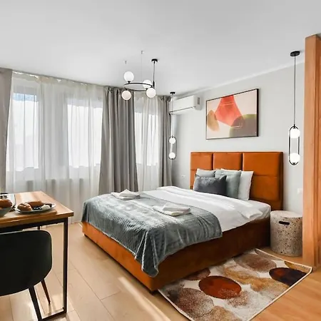 Apartment Mysa Modern * Near Cismigiu Park * Netflix Bucharest